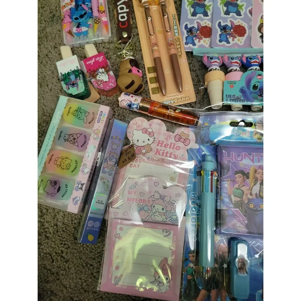 GIGANTIC!!! Sanrio Disney Stationery Set Kuromi My Melody Stitch 70 New Kpop